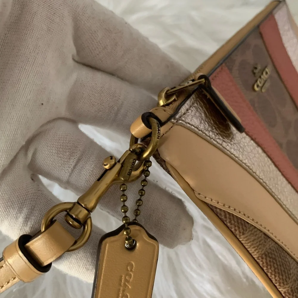 Coach Signature Wave Patchwork Wristlet